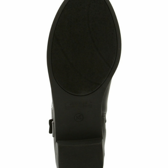 Boots - Picture 3 of 5